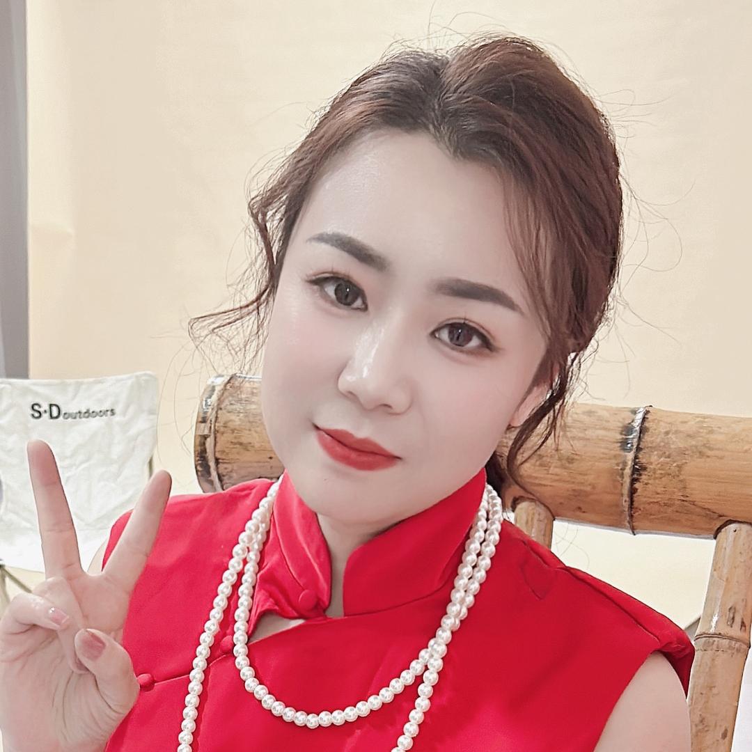 小燕子(爆痘中)