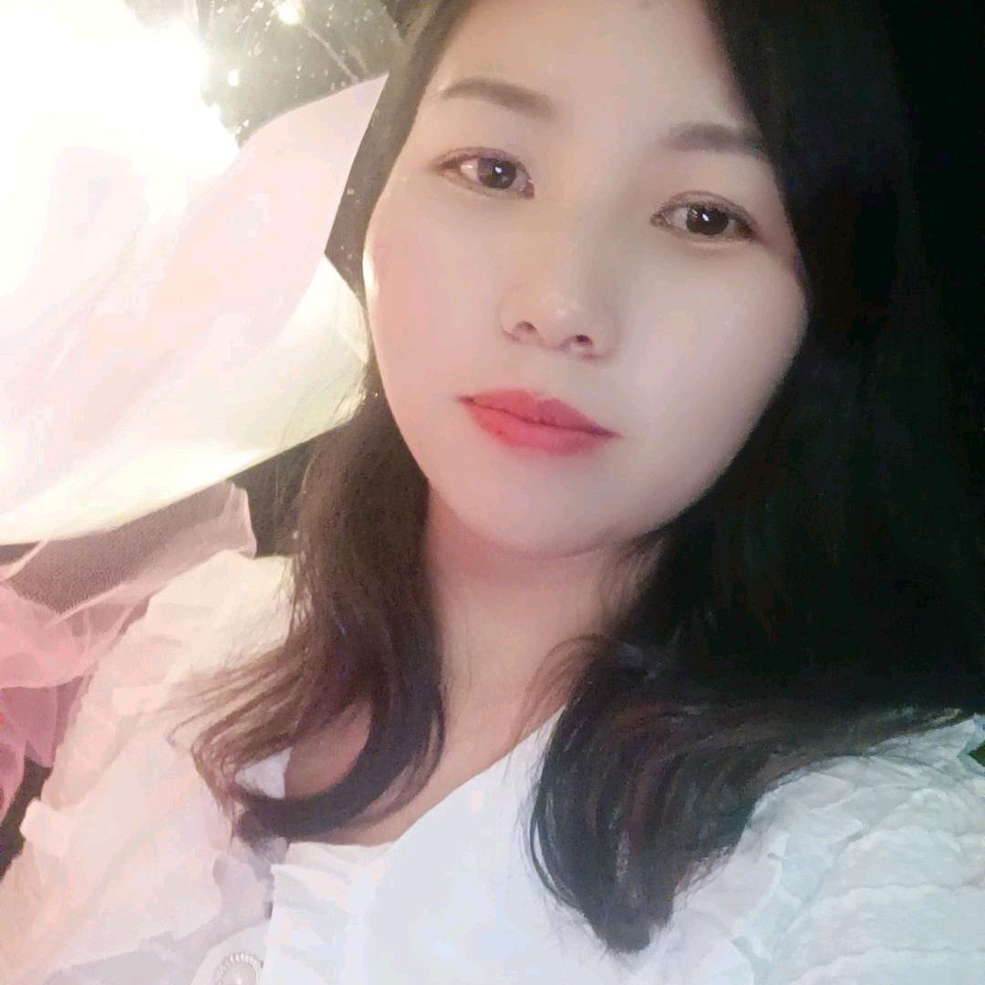 ☘️🥀微笑背后的眼泪🥀