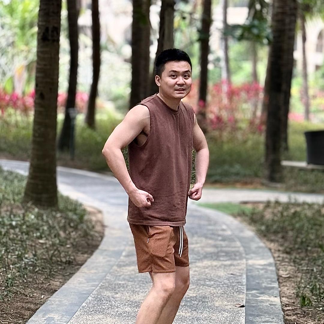 刘闯（大庆吉祥腾达库存车）