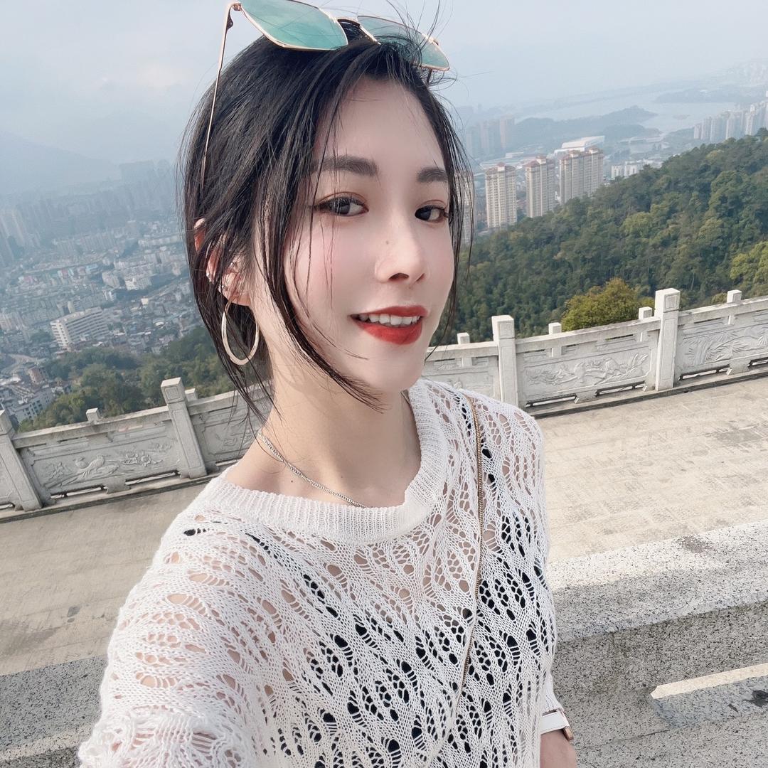 木 木  瑾