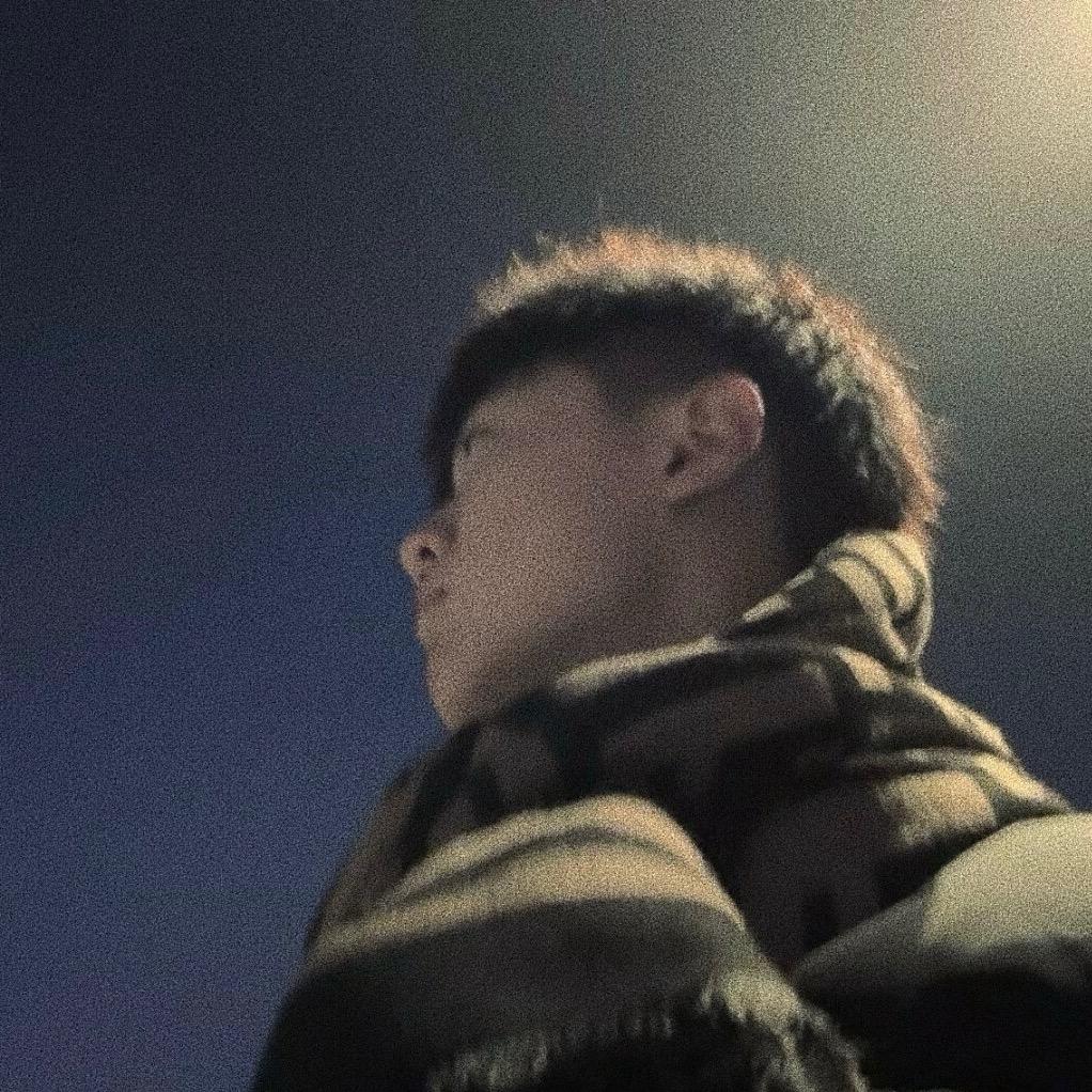 C某