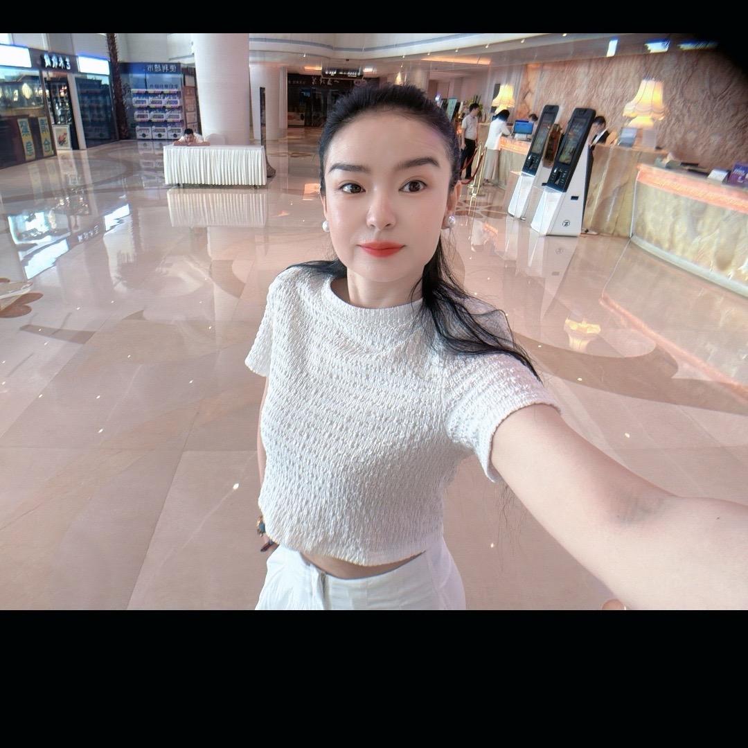 木木🦋🦋蝶美精油护肤