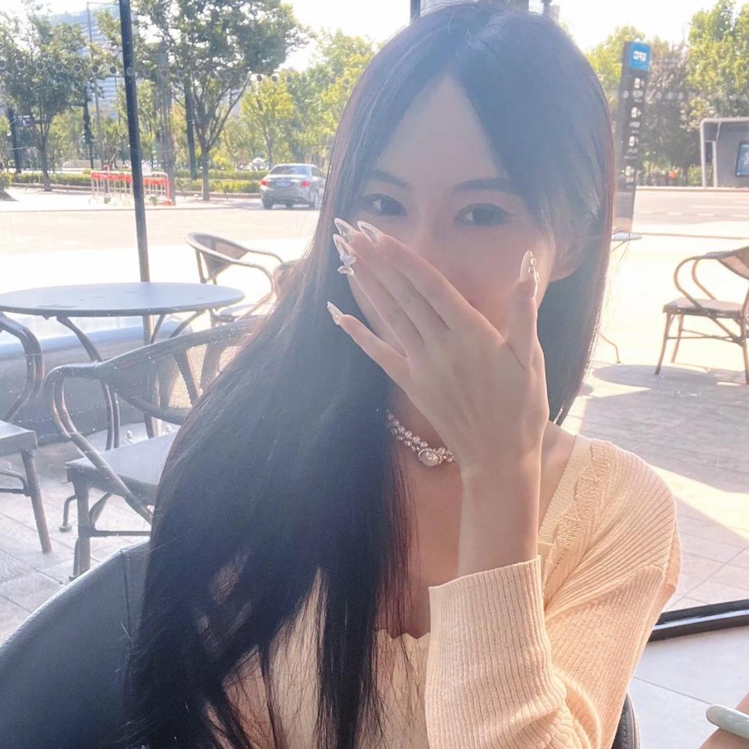 是小7耶(穿搭版)