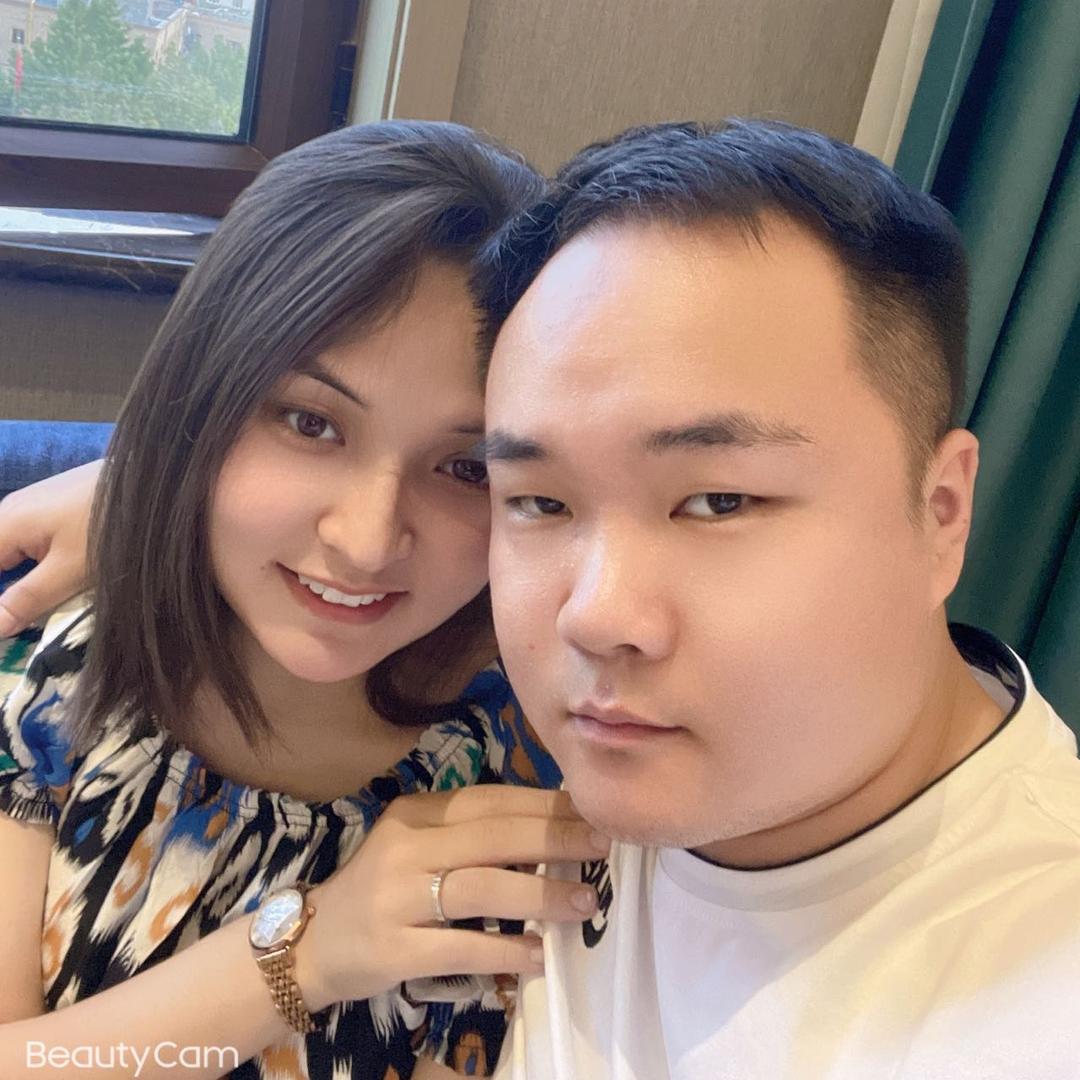 卷卷妈妈（维汉宝宝）