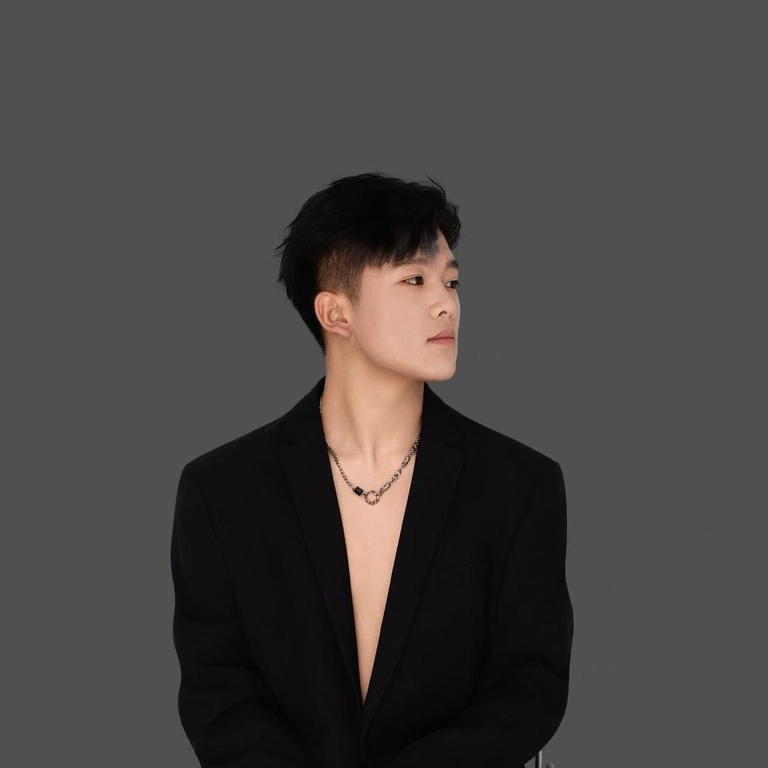 商丘男发大神-佳豪