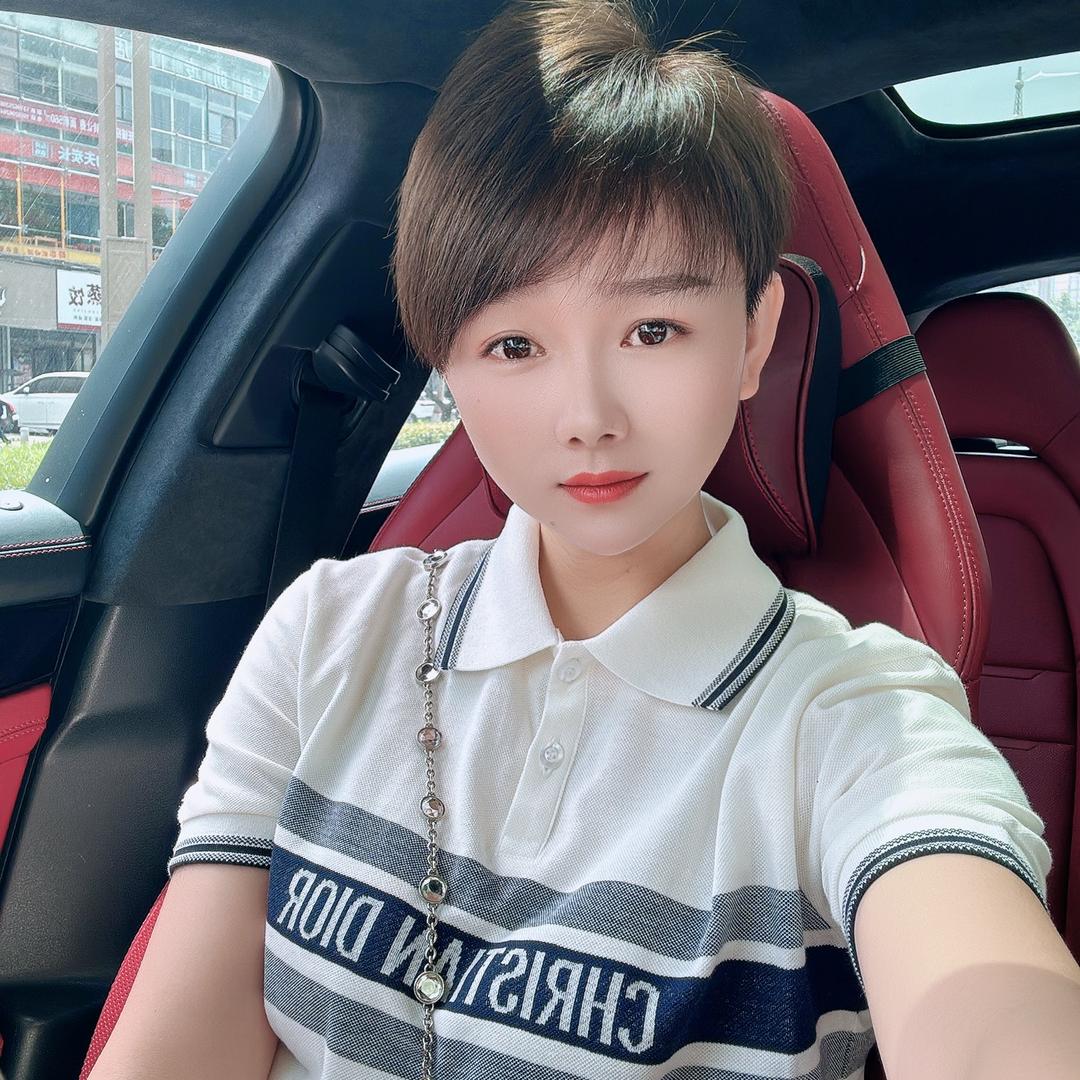 吴晶