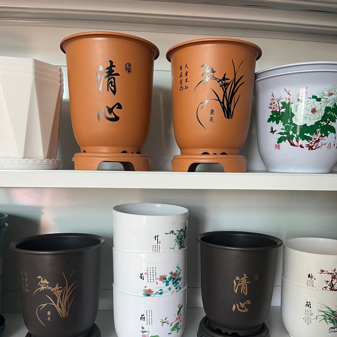 小张加仑花盆厂