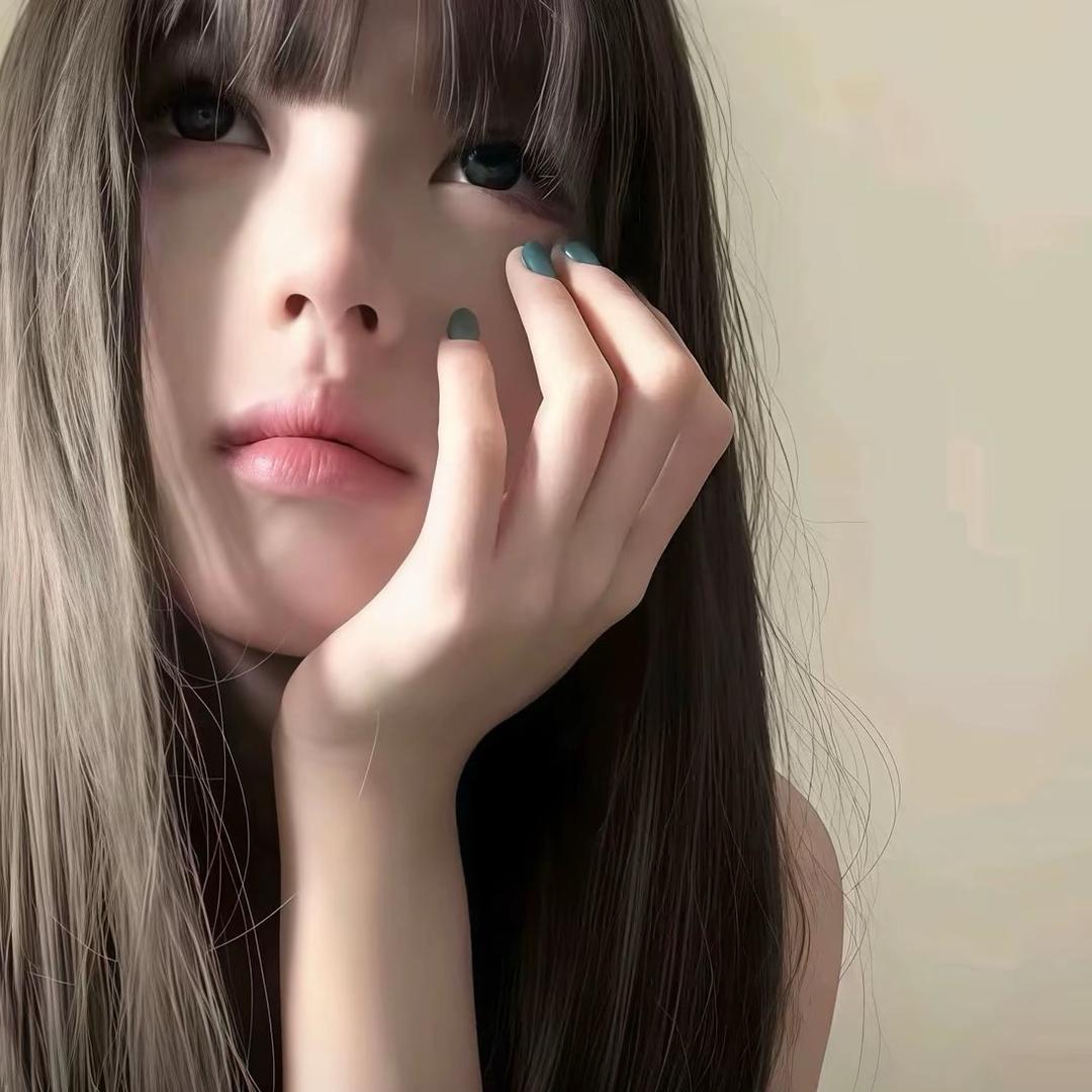 ：；