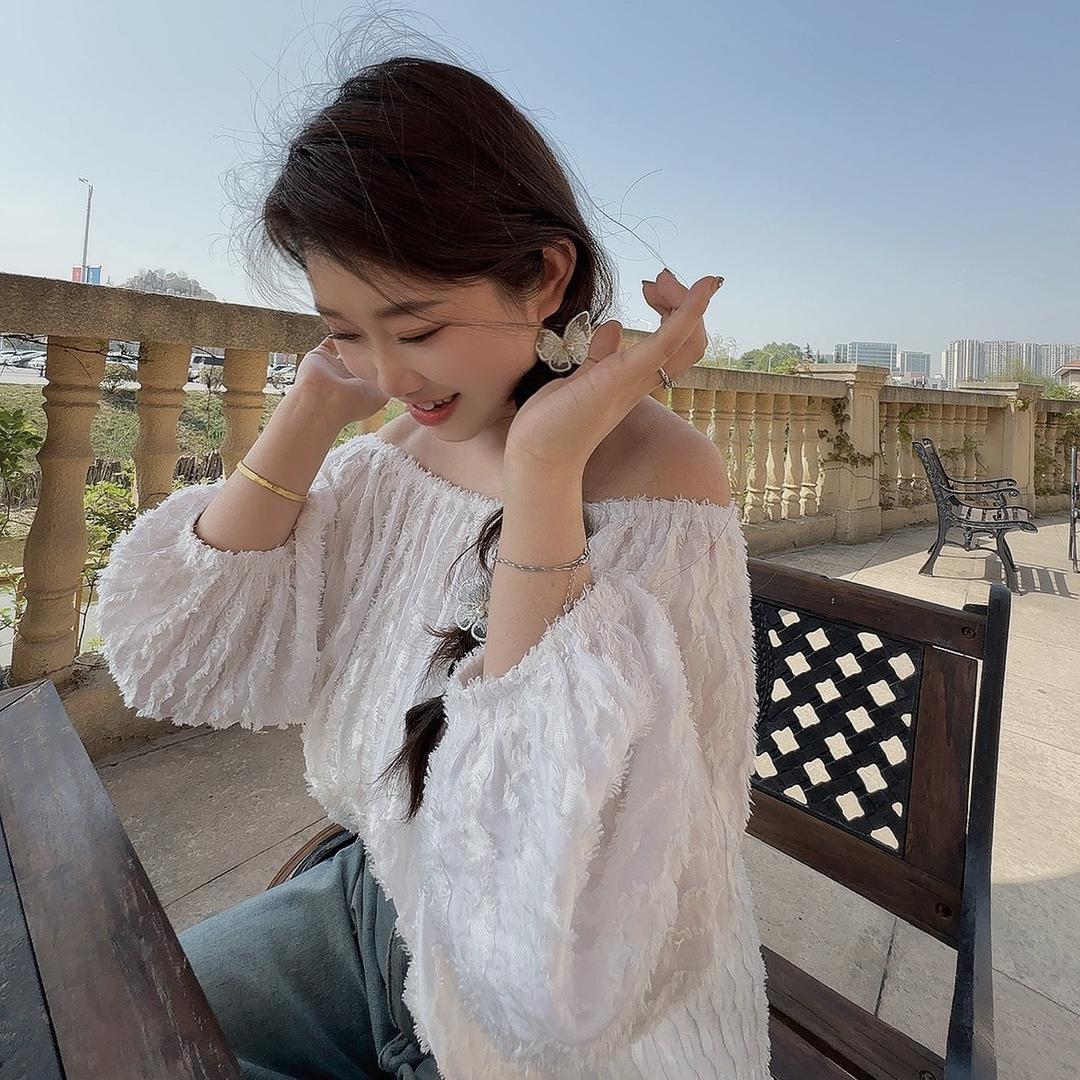 化妆的泡芙