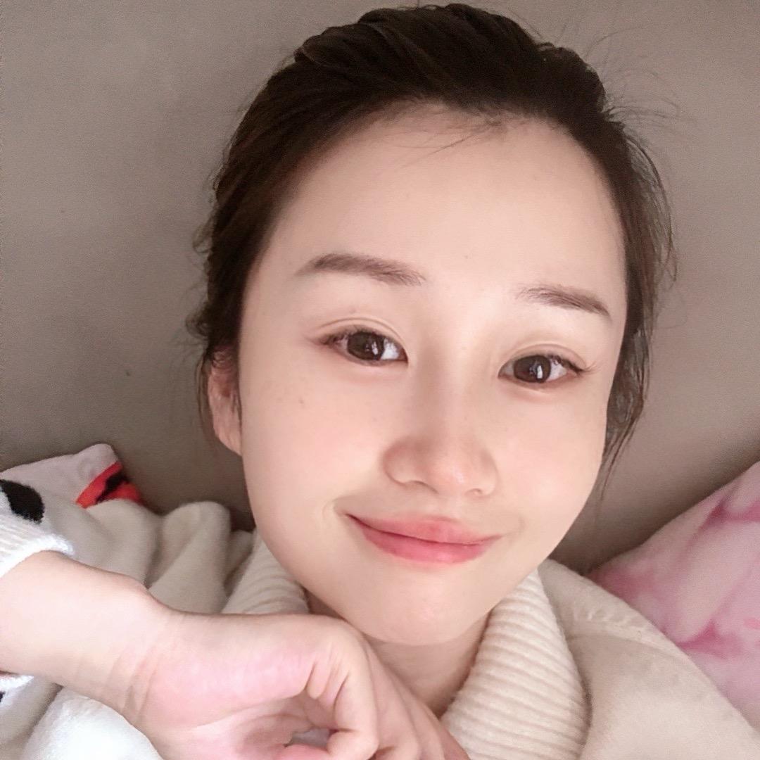 是小黎👼呀。