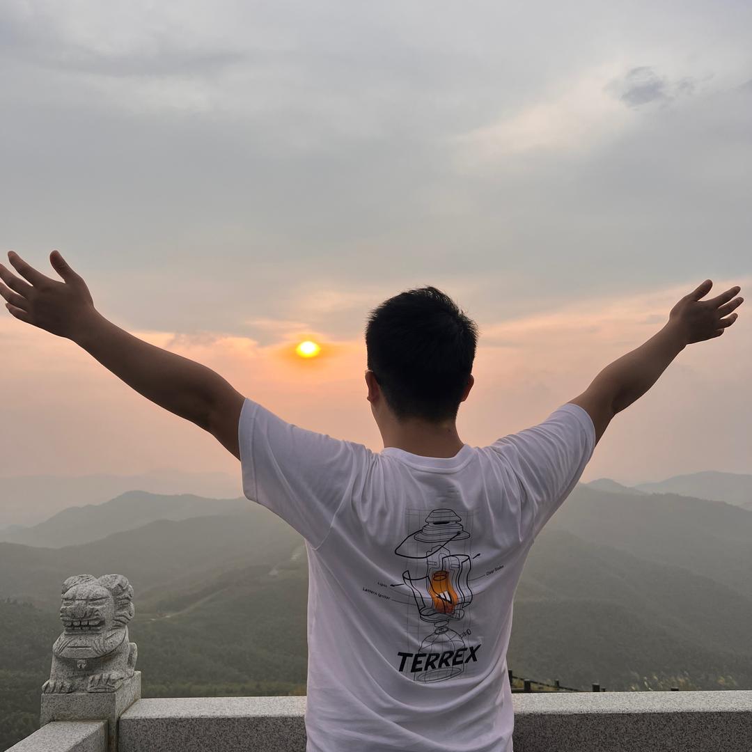 YLBD毅砺体育-薛老师