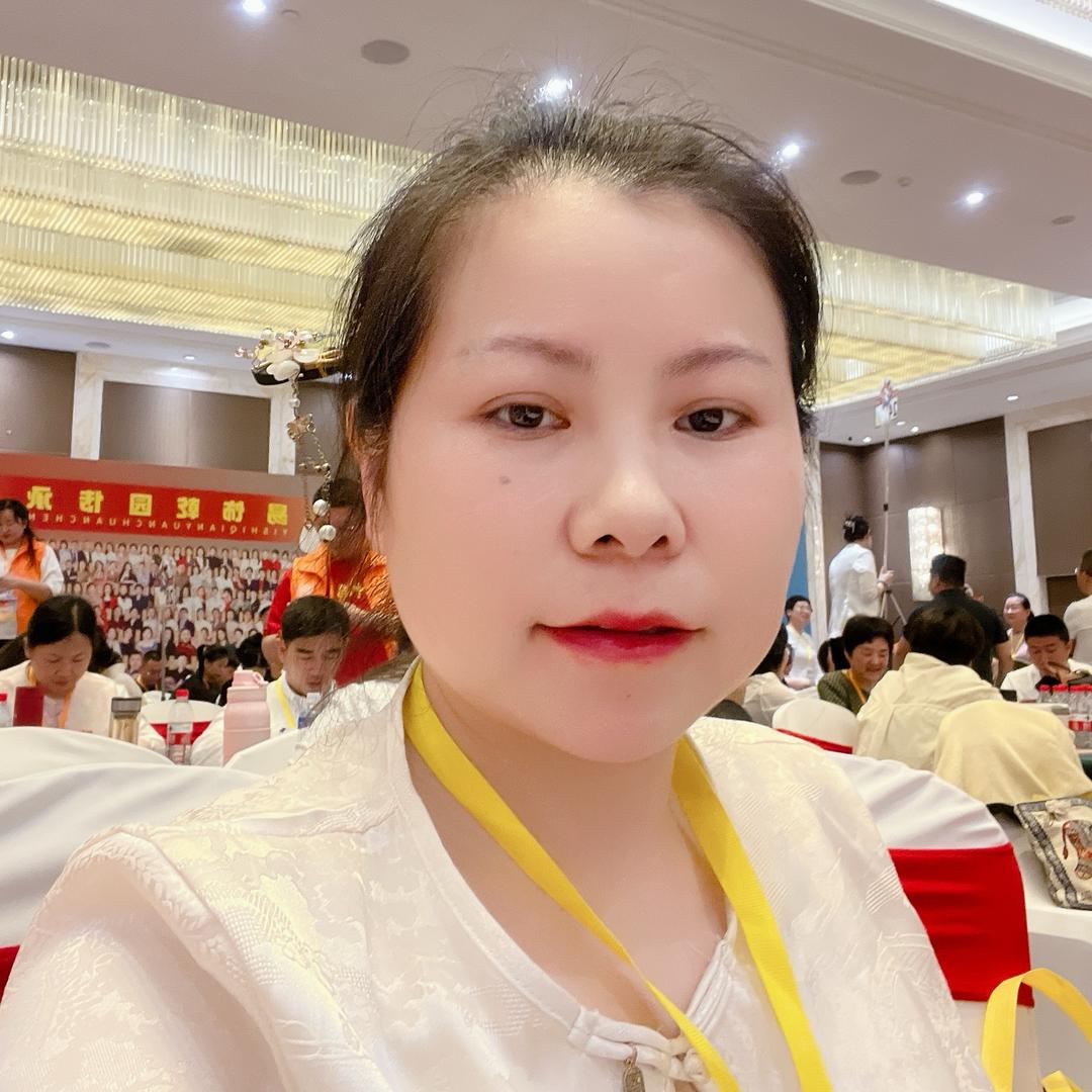 武汉窗帘肖姐姐(朗里国际)