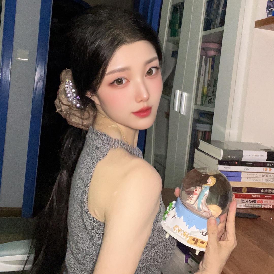 Showbi旖妮莎