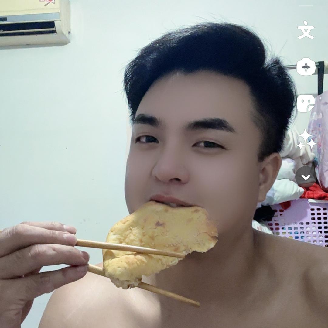 小小小四