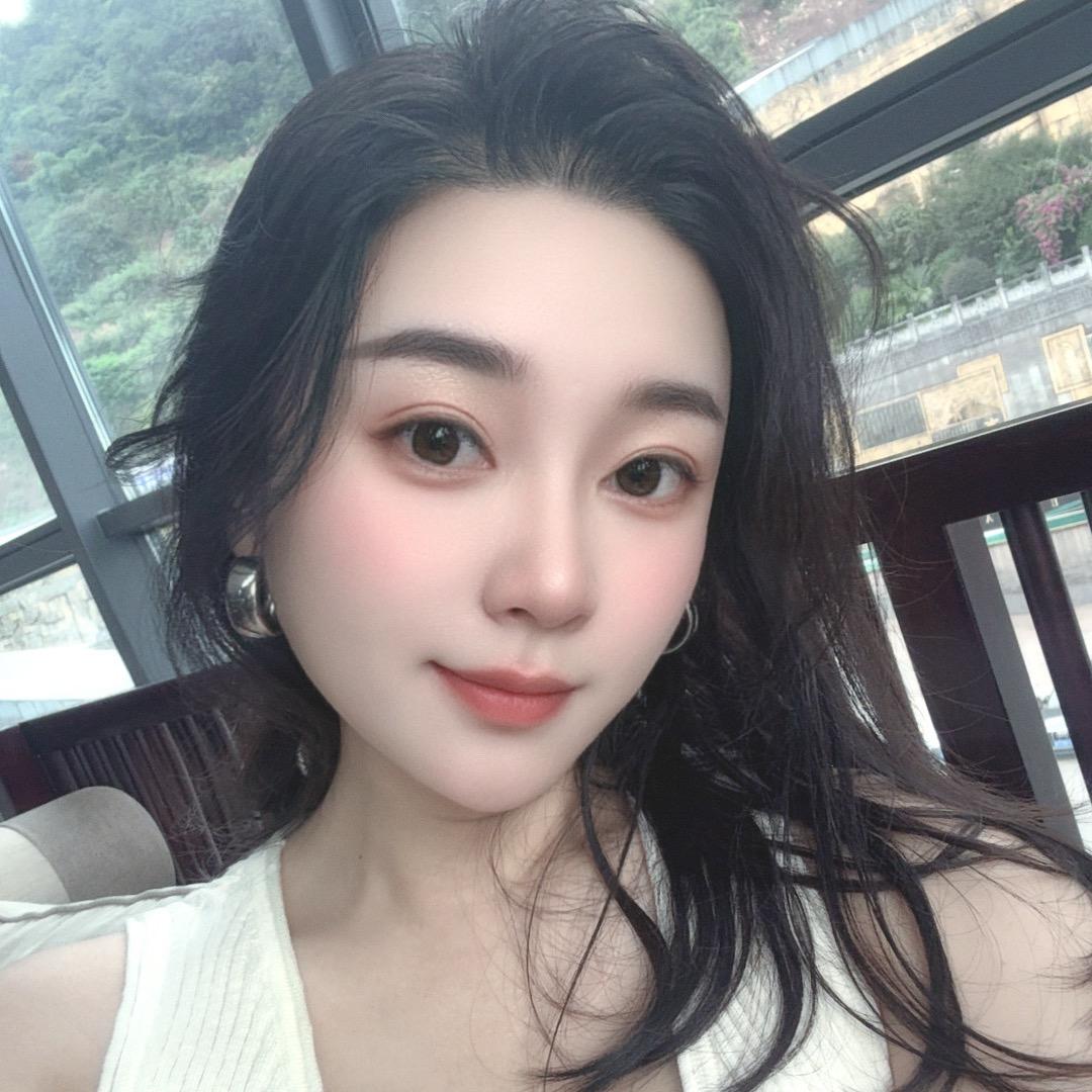 开着保时捷卖猪脚