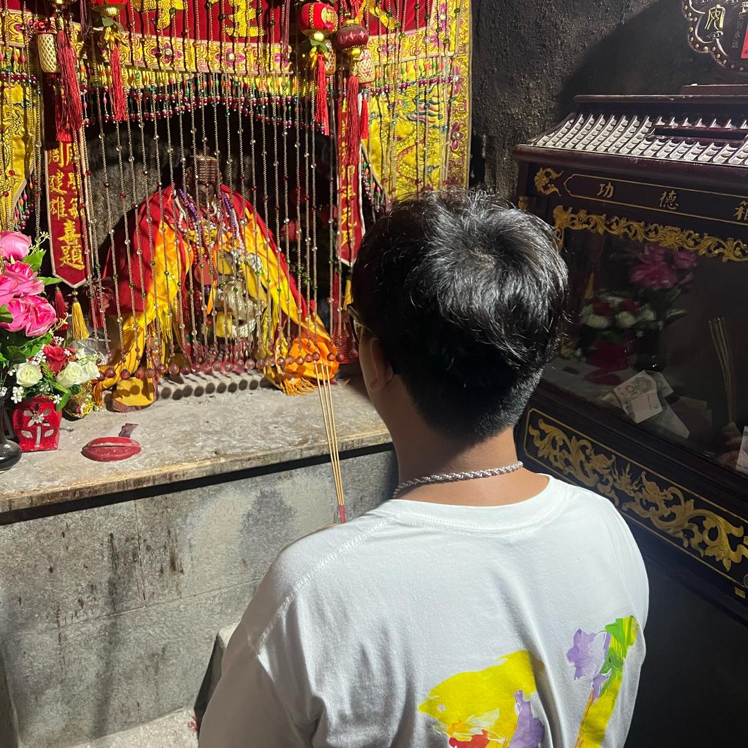 《聖福堂》中壇元帅乩童