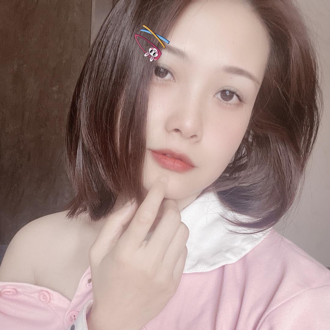 一只天上飞的鱼