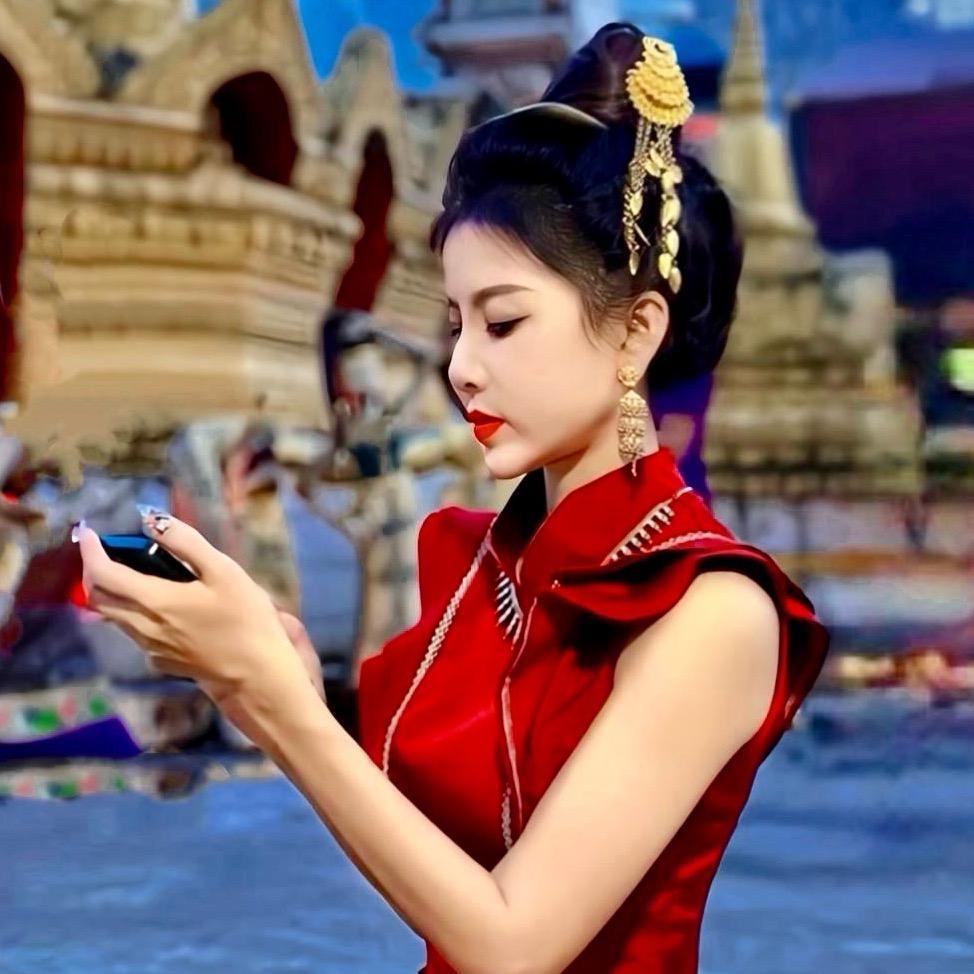 傣族大眼姐姐