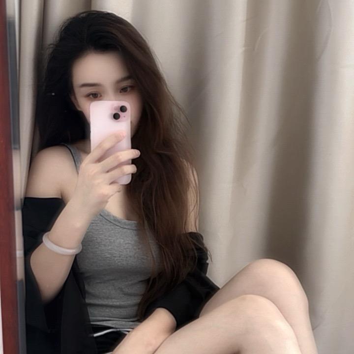 ঞ𝕵𝖎𝖆ཽ𝖓g