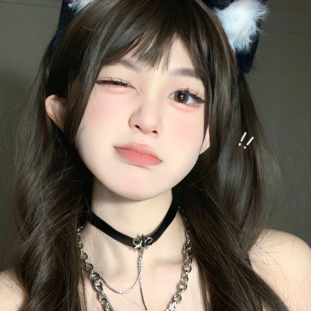 悲伤𝙆𝙞𝙩𝙩𝙮猫.