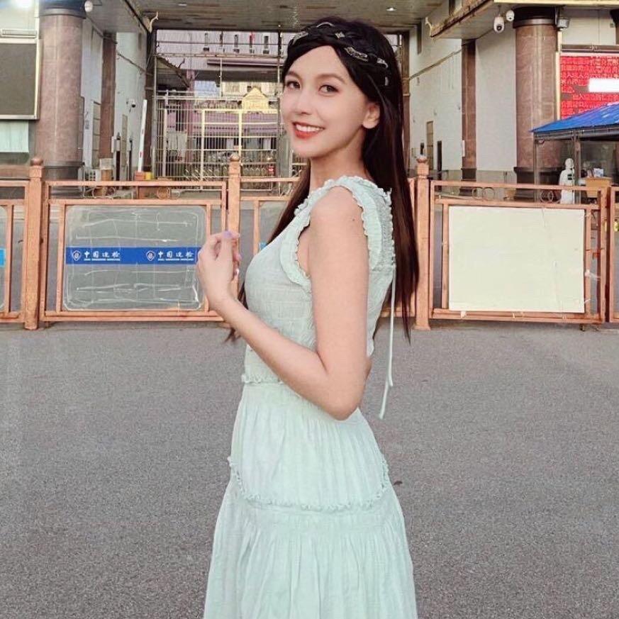 翠晶晶翡翠吊坠定制