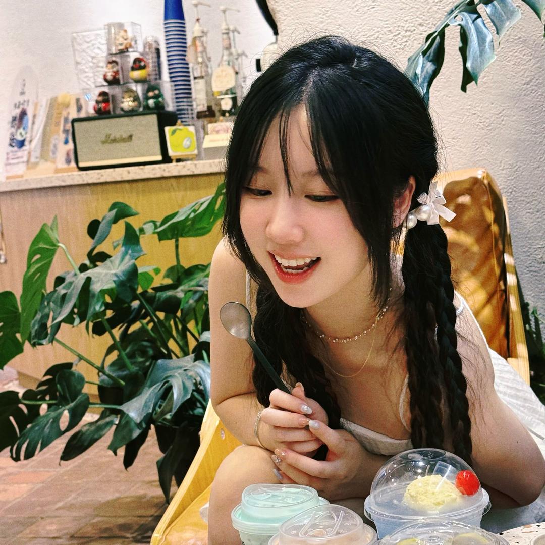 荔枝柚柚