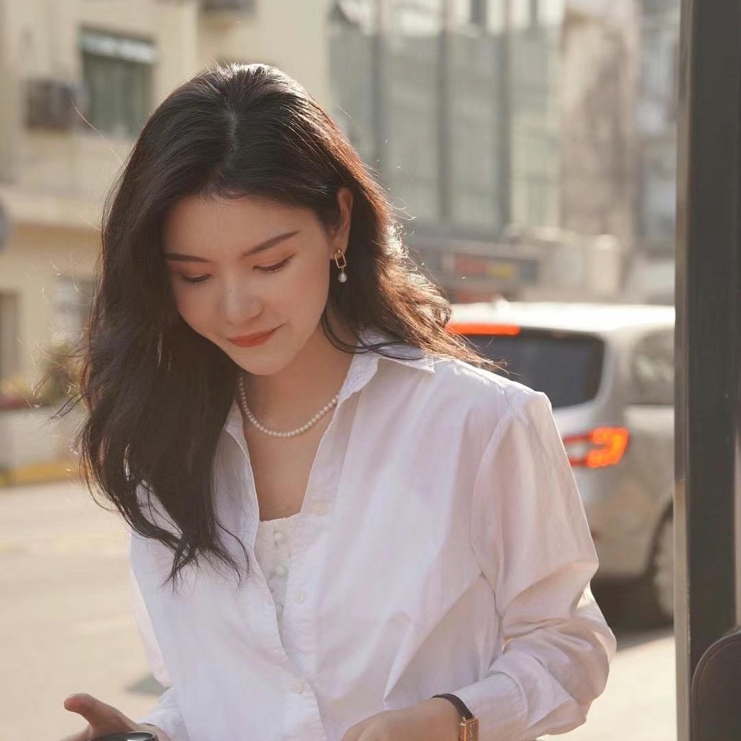 念念的外贸饰品1号的头像