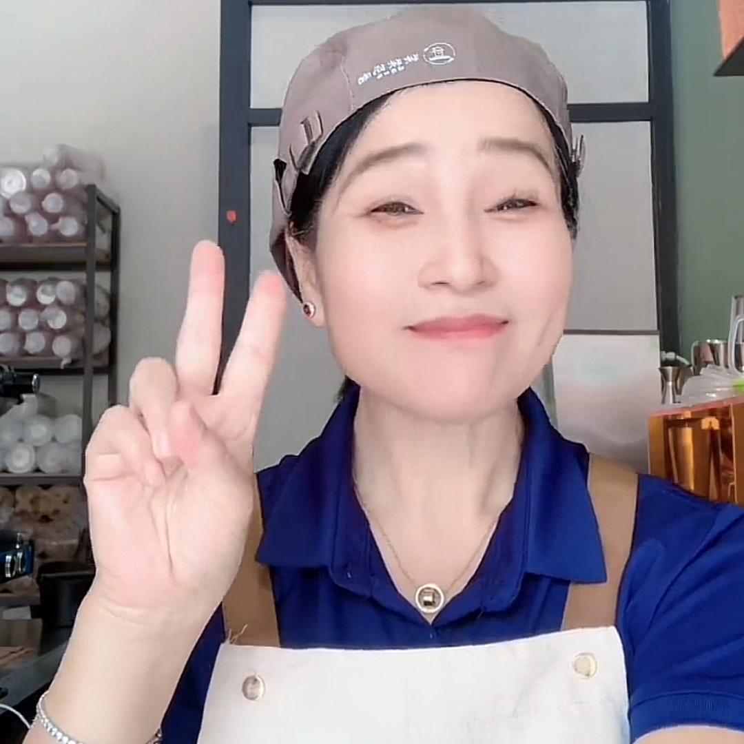 秋秋奶咖
