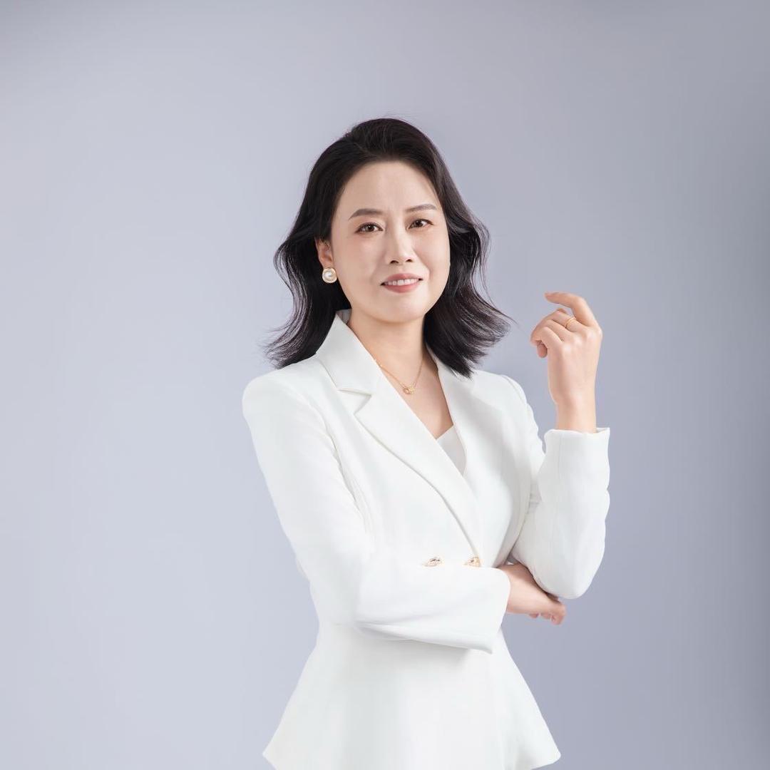 宜昌木喔喔整装艳姐