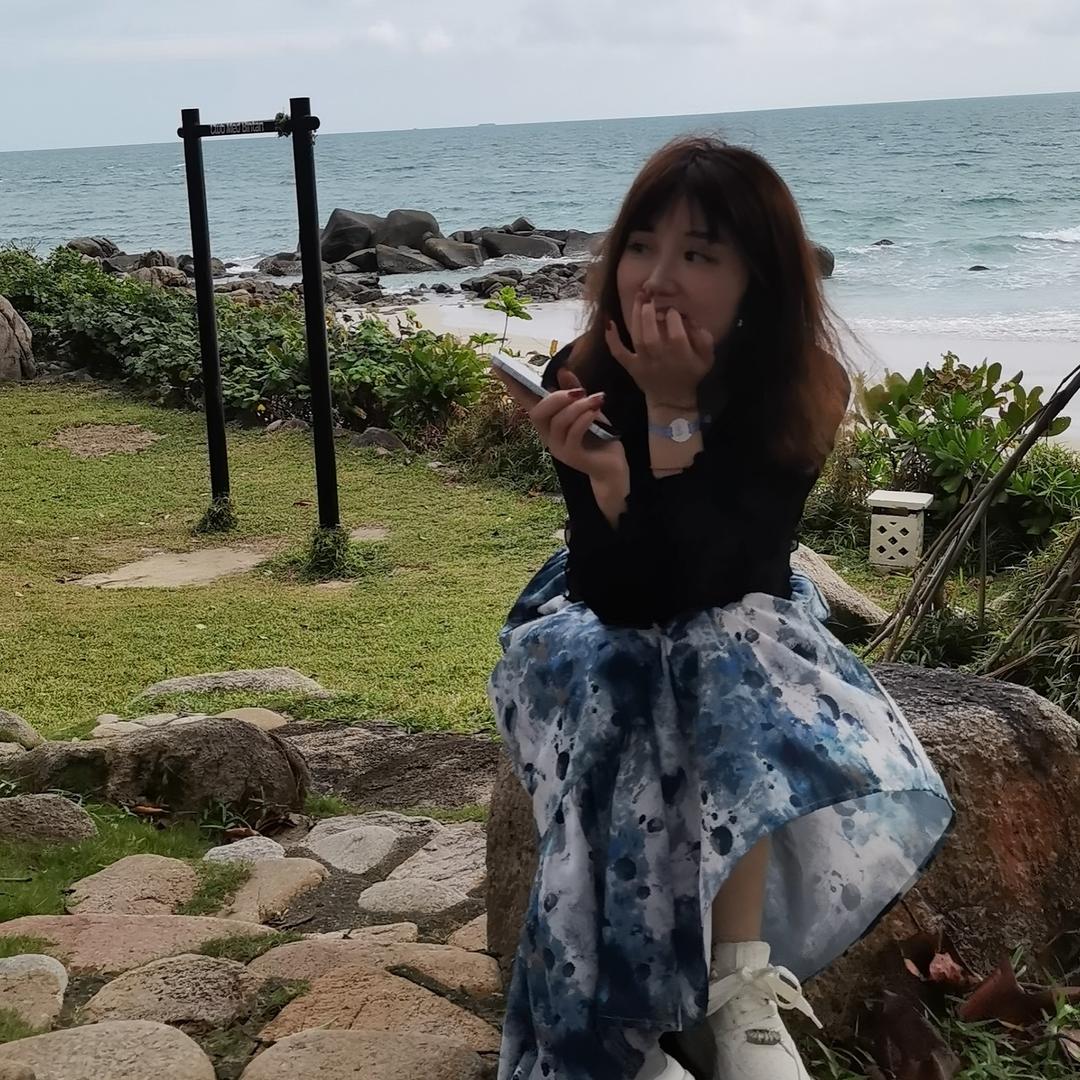 小可薇