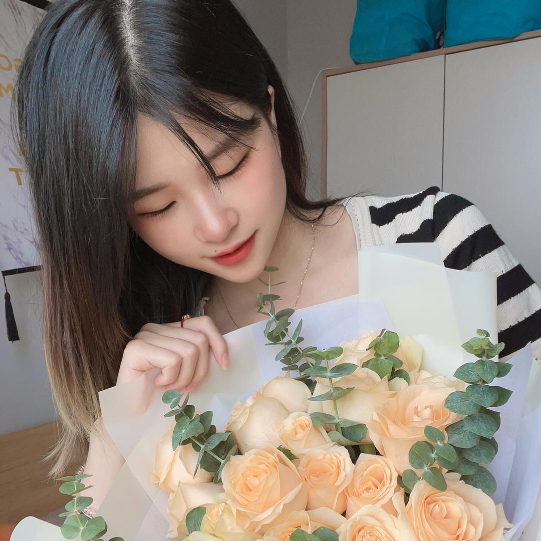 小卓子🍃