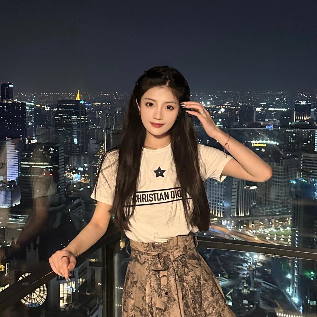 周怡怡怡
