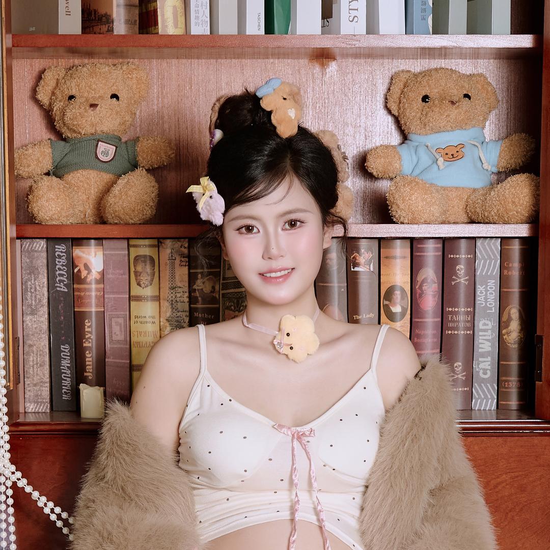 蔡小豆吖
