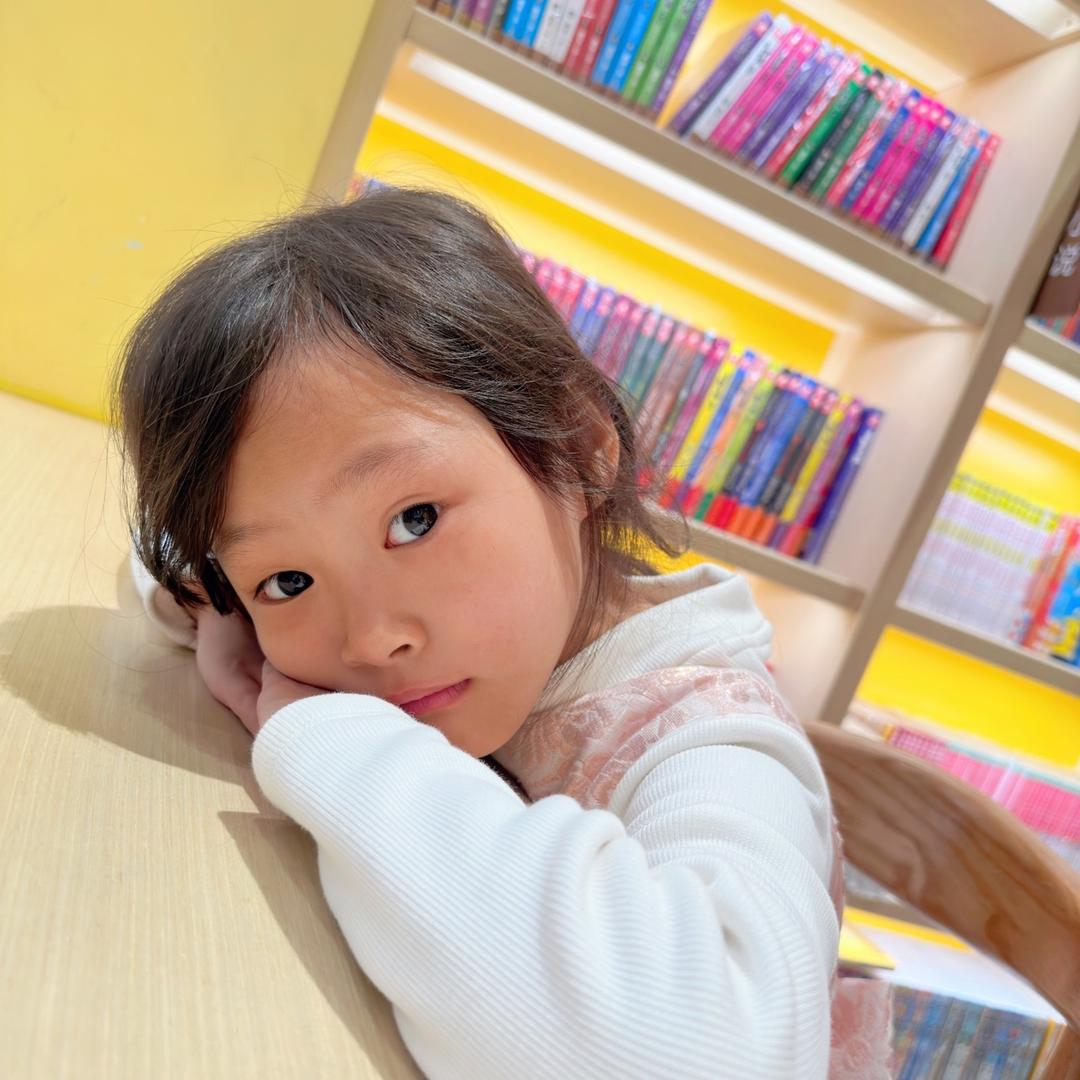 依锦同学