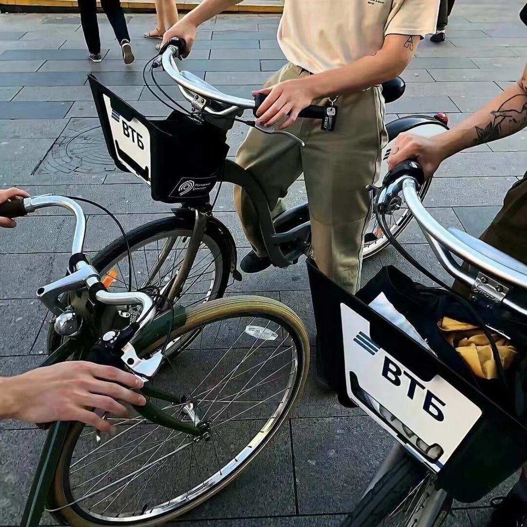 里物女装咖啡生活美学店官方号