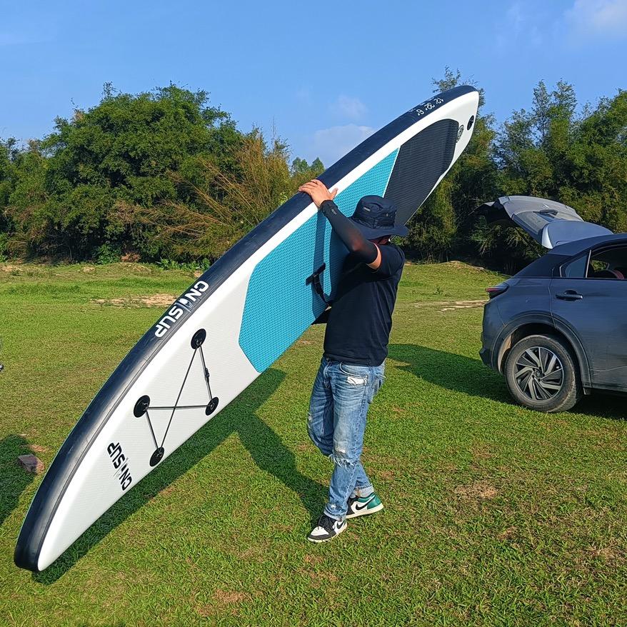 老陈（户外用品租赁）