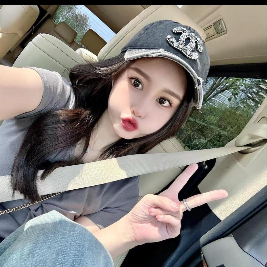 我是皮皮吖👑爆款穿搭