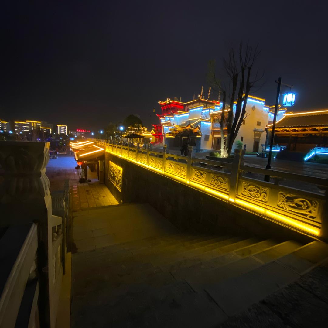 在铜仁做跟拍～～