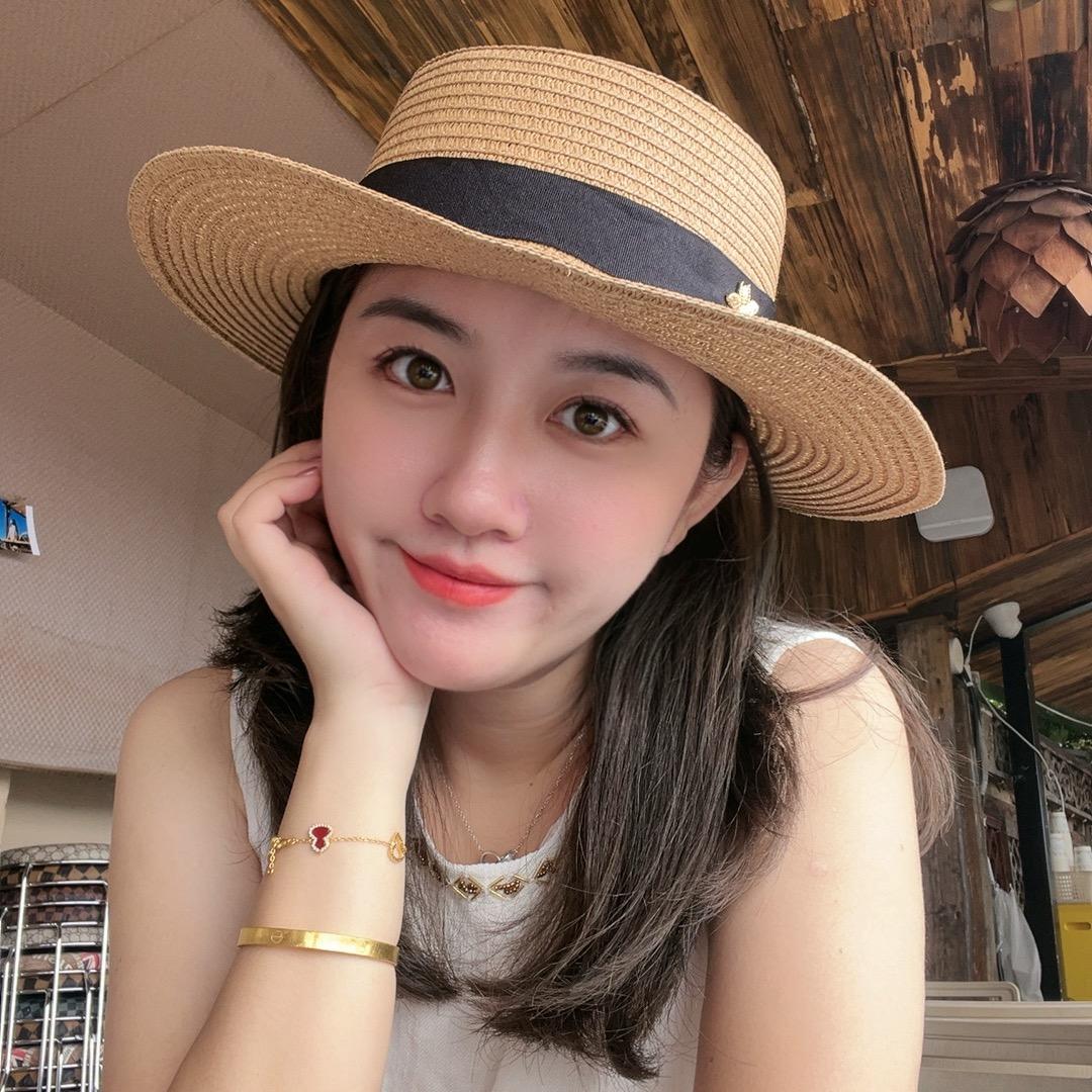 是欣欣阿