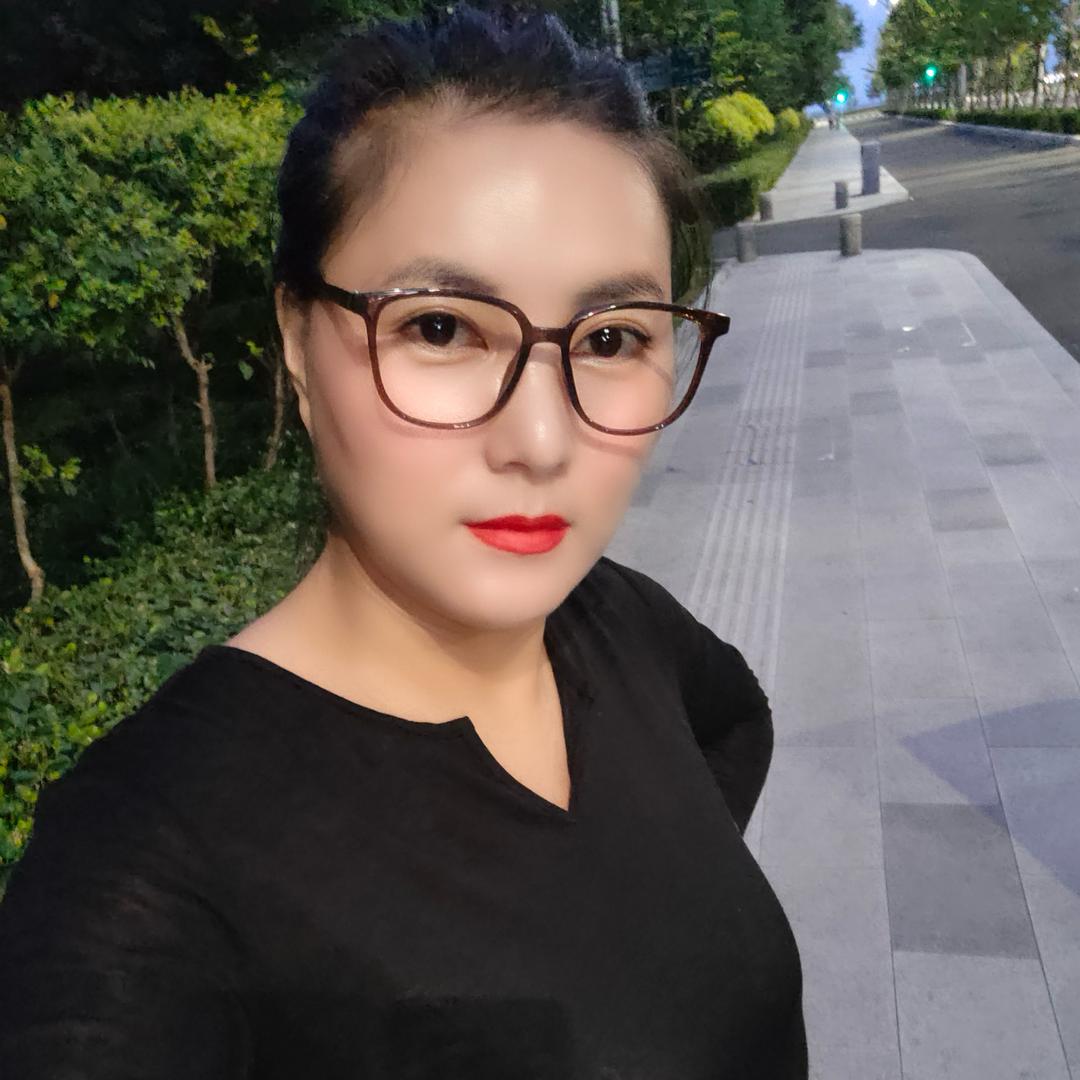是宝丽呀