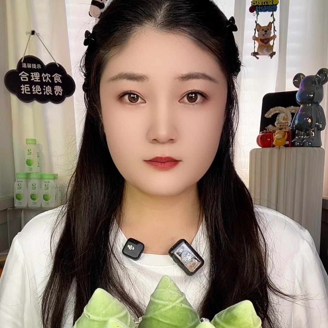 潘 潘