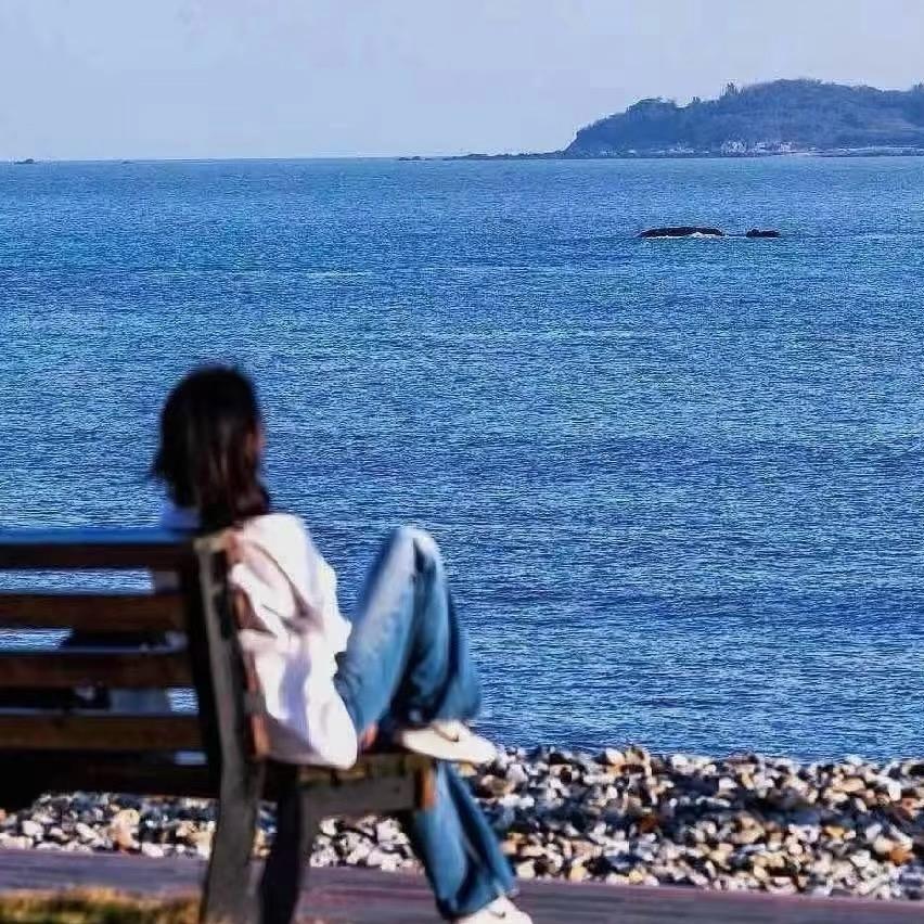 月亮是我踢弯的、