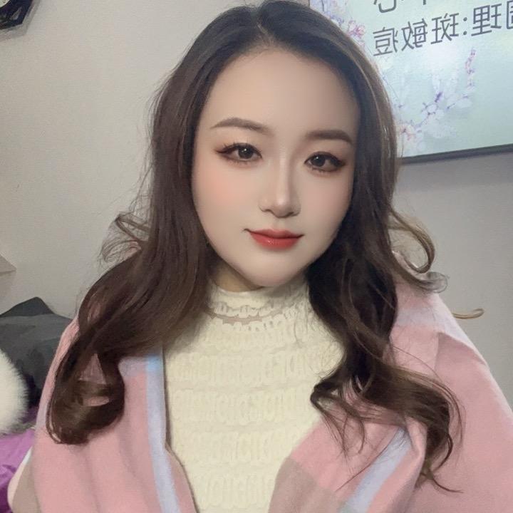 伟伟化妆城 张伟