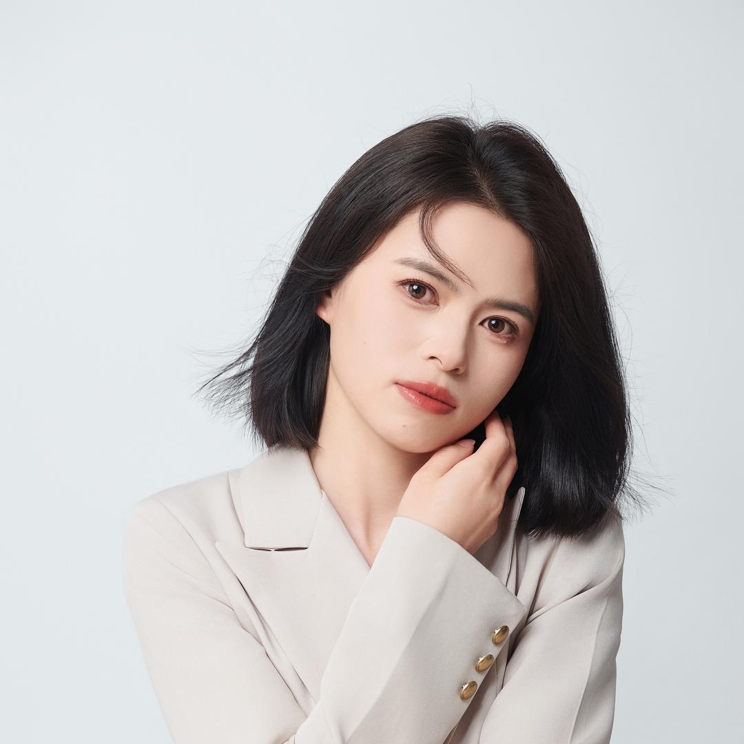 保利置业顾问-香香