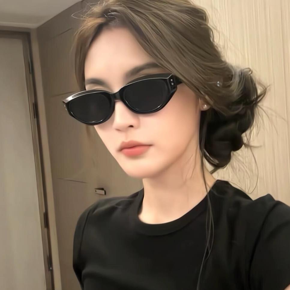 冒冒