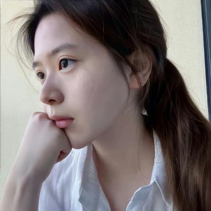 佳佳犯困啦.