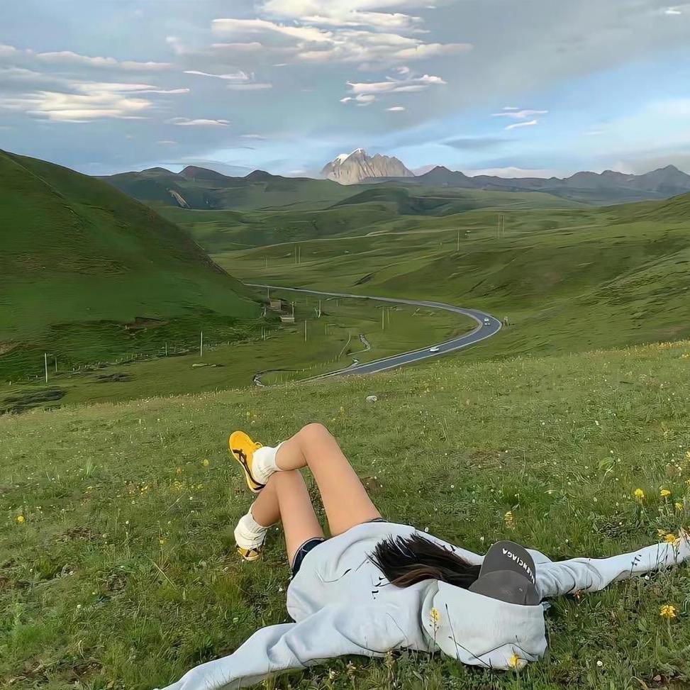 云端女装(南通开发区世茂云上店)