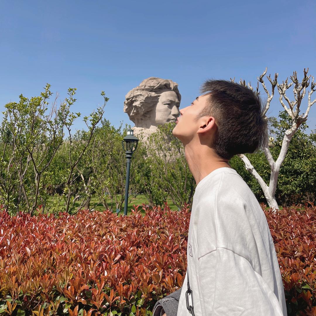 Dylan🌊【大白】