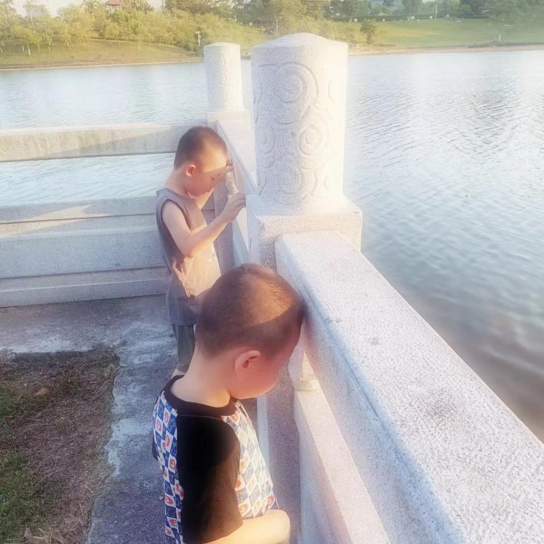 臻希和昭阳