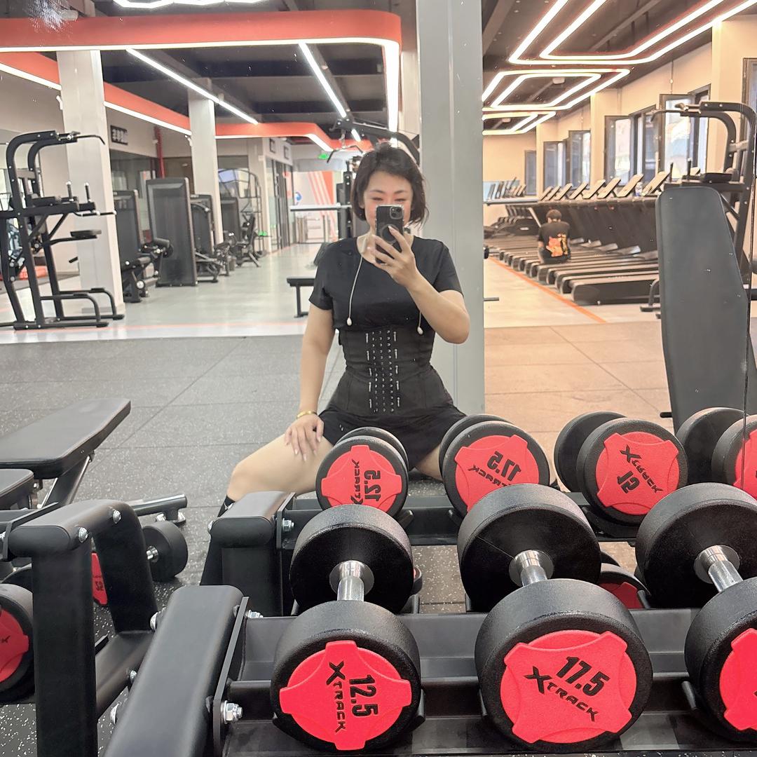 樊小七